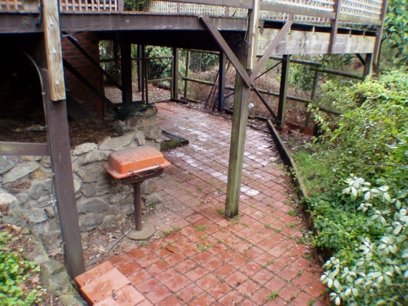 32 Littlejohn Road, Warranwood VIC 3134