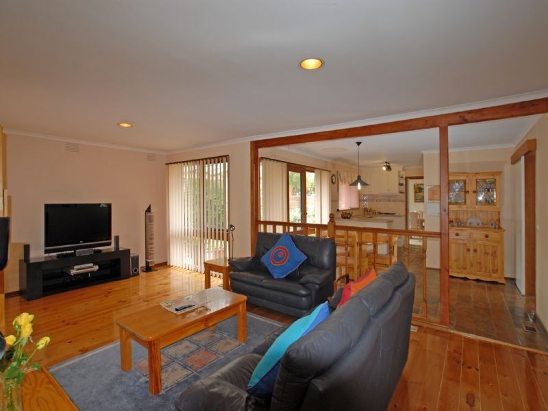 4 Lucania Close, Ringwood East VIC 3135