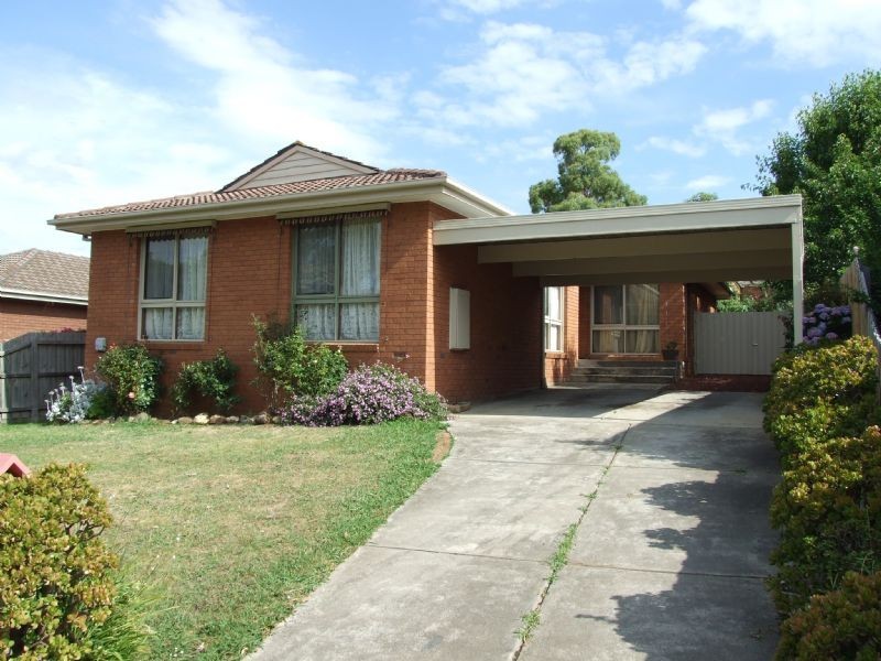 6 Manhattan Square, Vermont VIC 3133