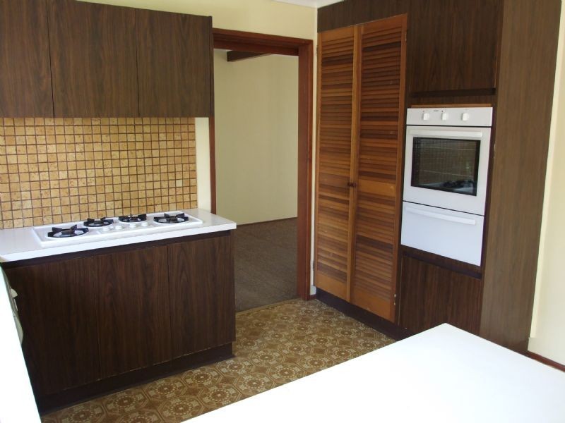 6 Manhattan Square, Vermont VIC 3133