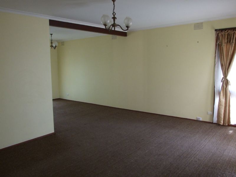 6 Manhattan Square, Vermont VIC 3133