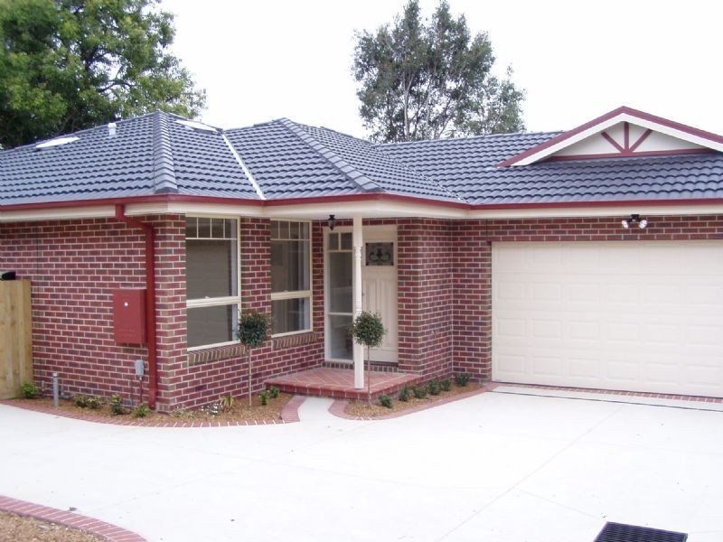 2/8 Best Street, Ringwood VIC 3134