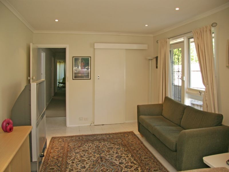 38 Bronhill Road, Ringwood East VIC 3135