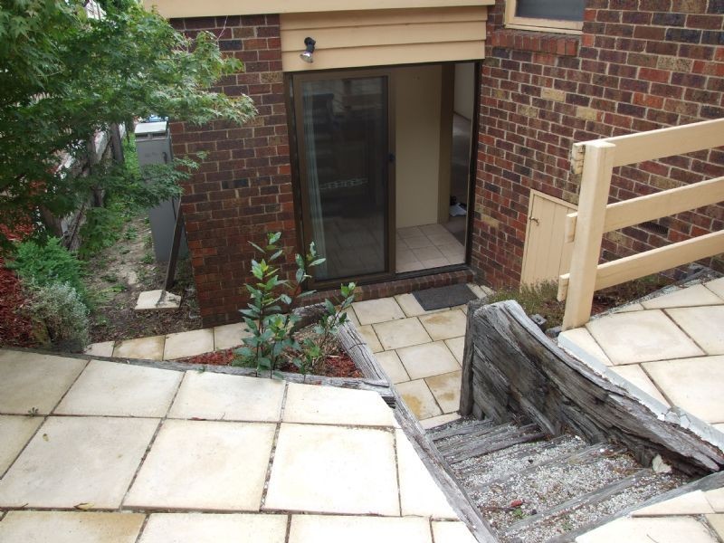 1/7 Stonington Place, Ringwood VIC 3134