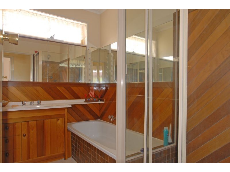 16 Prospect Court, Ringwood VIC 3134