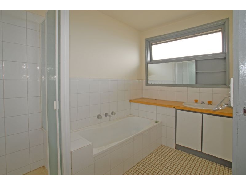 21 Westmore Drive, Heathmont VIC 3135