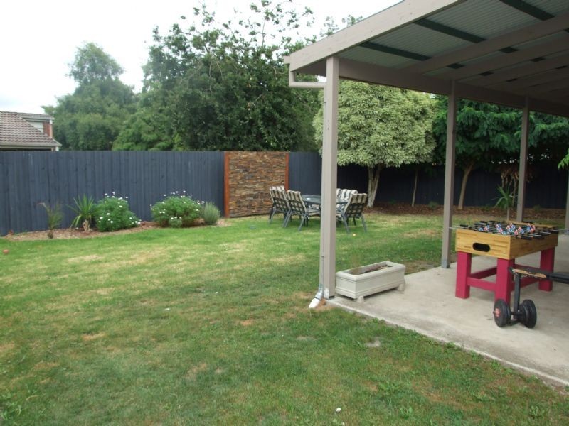 19 Jennifer Crescent, Bayswater North VIC 3153