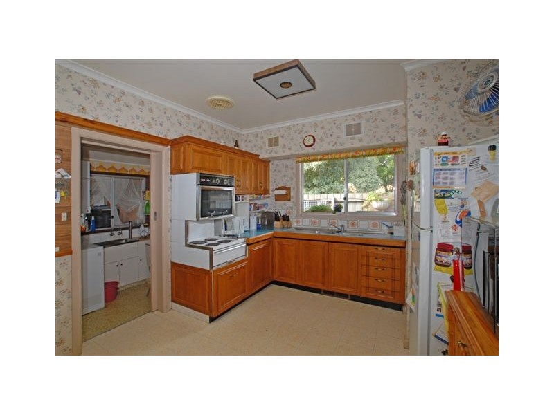 67 Mount Dandenong Road, Ringwood East VIC 3135