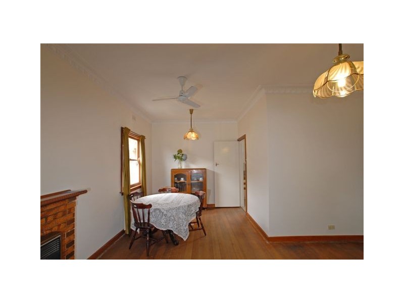 25 Heywood Street, Ringwood VIC 3134