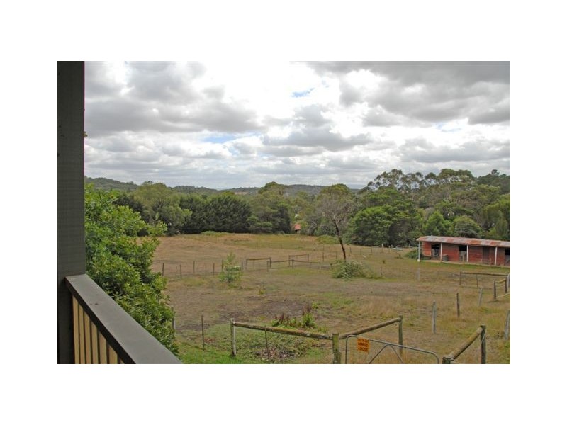 17 Bailey Grove, Wandin North VIC 3139