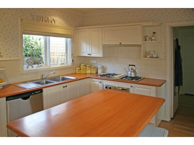 31 Nelson Street, Ringwood VIC 3134