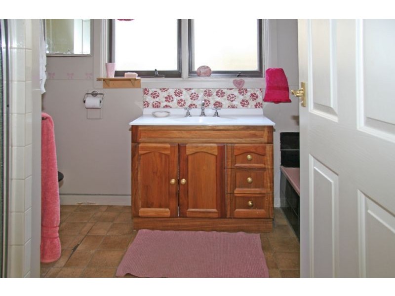 31 Nelson Street, Ringwood VIC 3134