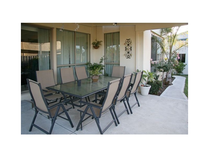 2 Brook Place, Ringwood North VIC 3134