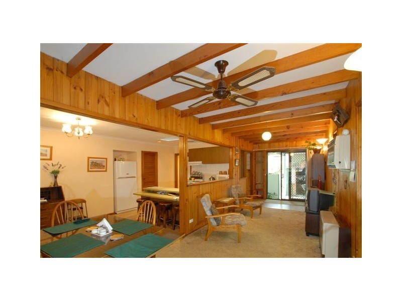 2 Ronald Street, Ringwood VIC 3134