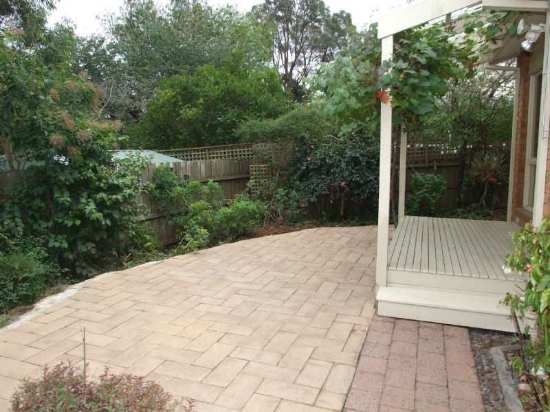 2/3 Mirabel Avenue, Ringwood East VIC 3135