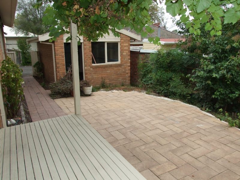 2/3 Mirabel Avenue, Ringwood East VIC 3135