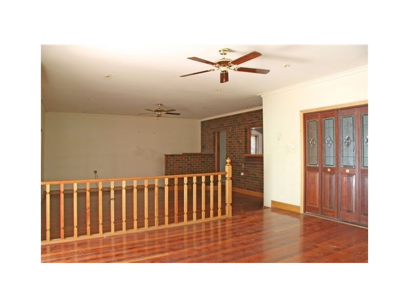 4 Victoria Street, Ringwood East VIC 3135