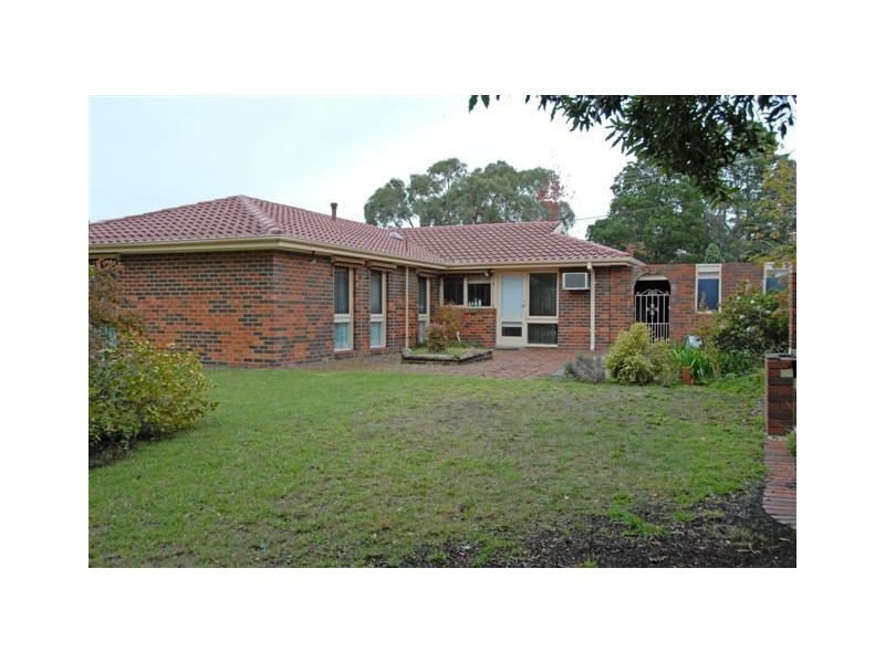 42 Holyrood Crescent, Ringwood North VIC 3134