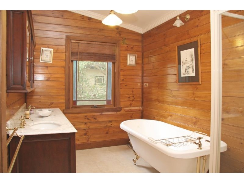 68 Hereford Road, Mount Evelyn VIC 3796