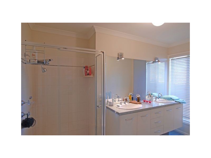 39 Warranwood Road, Warranwood VIC 3134