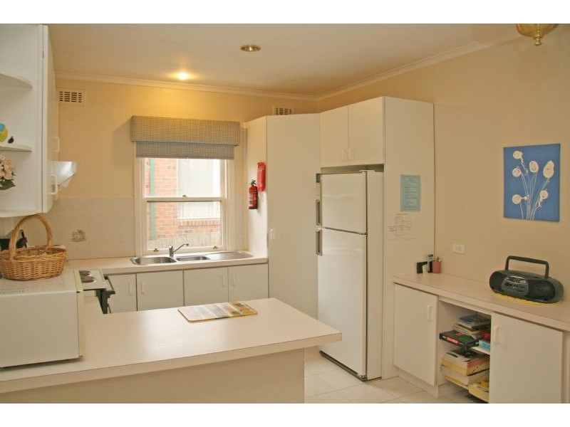 32 Andrew Street, Ringwood VIC 3134