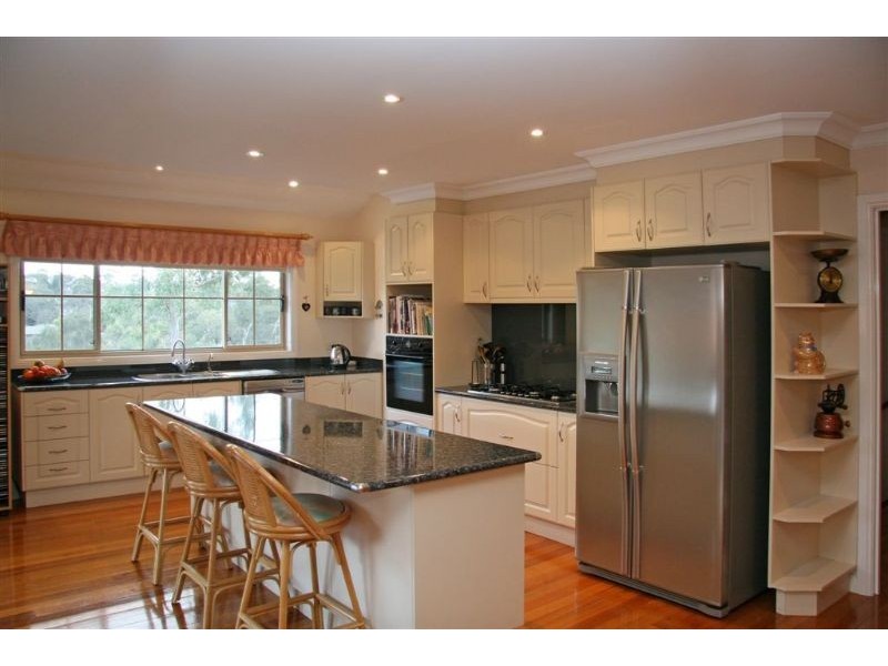 6 Kya-Lami Rise, Mooroolbark VIC 3138