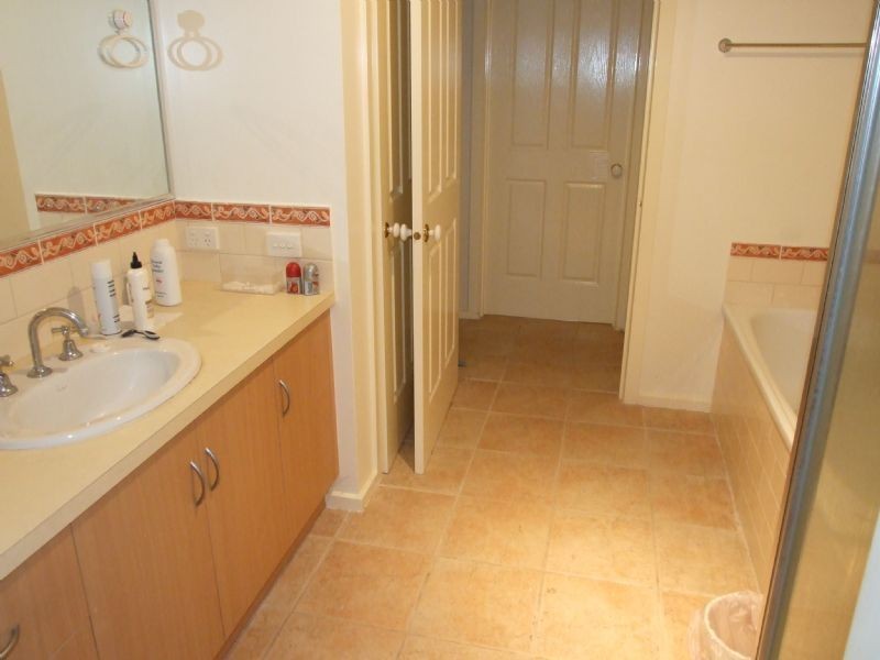 1/32 Pitt Street, Ringwood VIC 3134