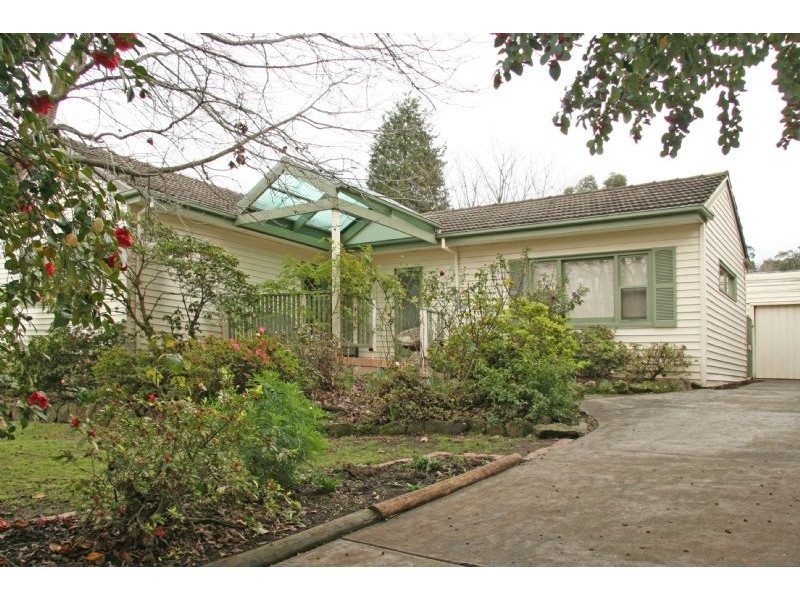 32 Andrew Street, Ringwood VIC 3134