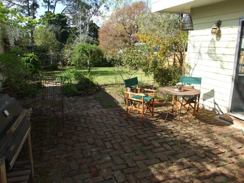 13 Canterbury Road, Heathmont VIC 3135