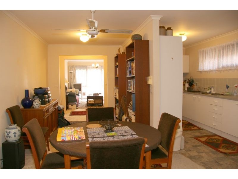 2/51 Dublin Road, Ringwood East VIC 3135