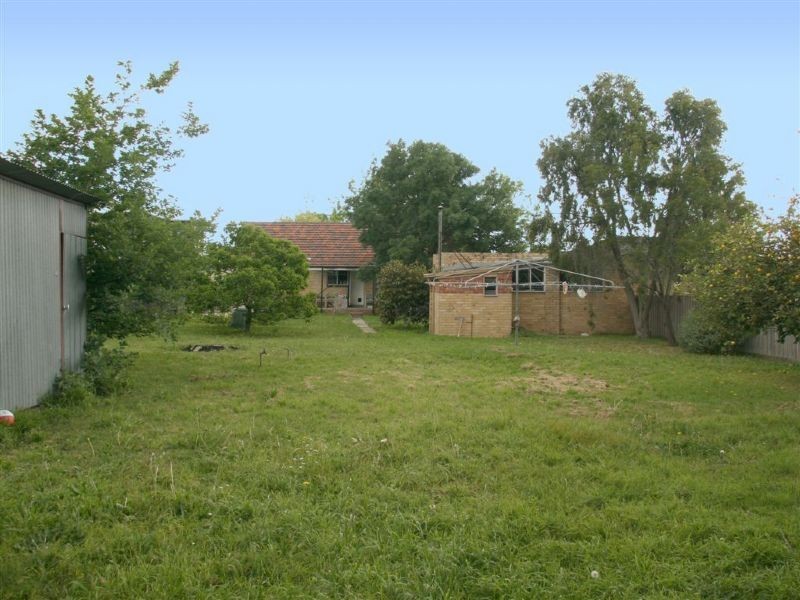 18 Carcoola Road, Ringwood East VIC 3135