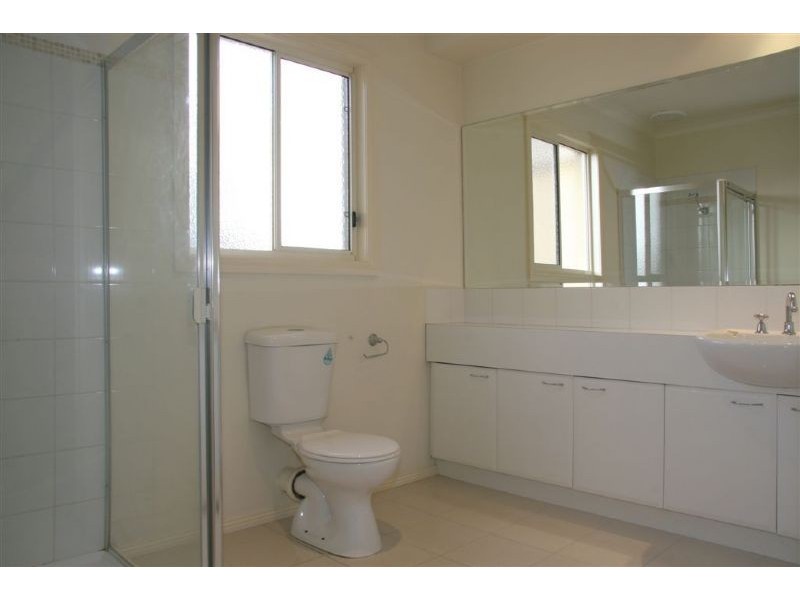 2/35 Oban Road, Ringwood VIC 3134