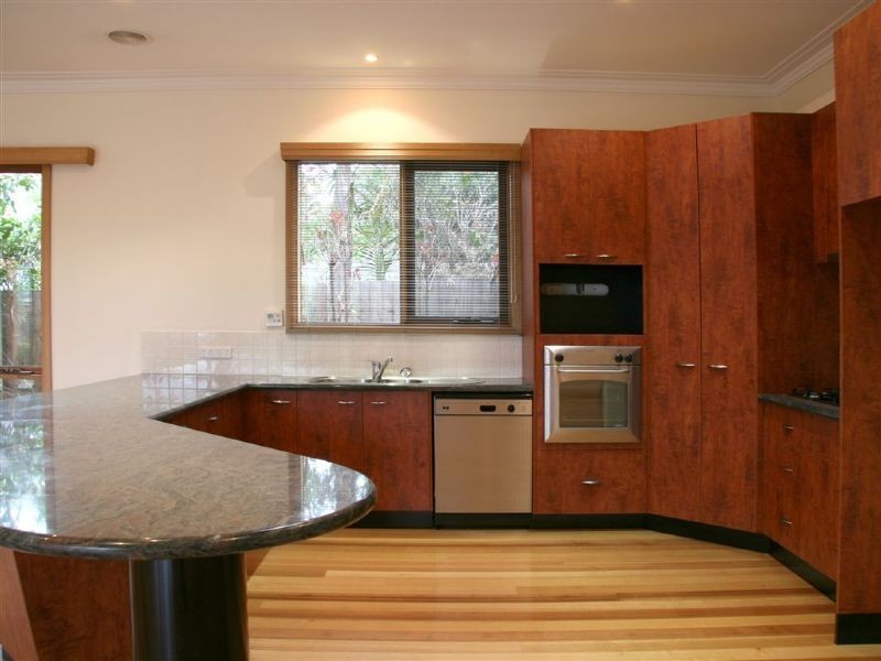 17 Collins Place, Ringwood North VIC 3134