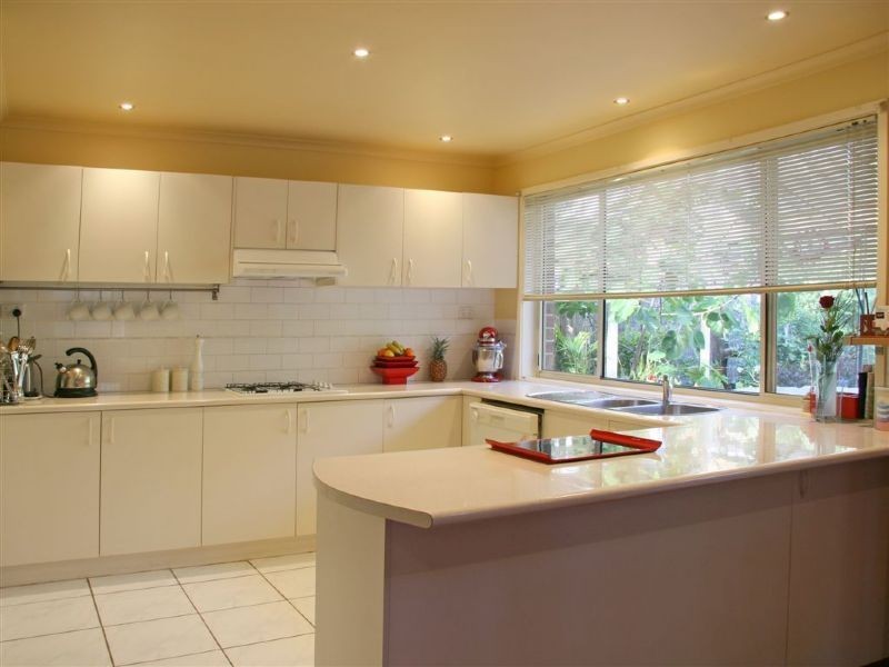 10 Wilkins Grove, Ringwood East VIC 3135