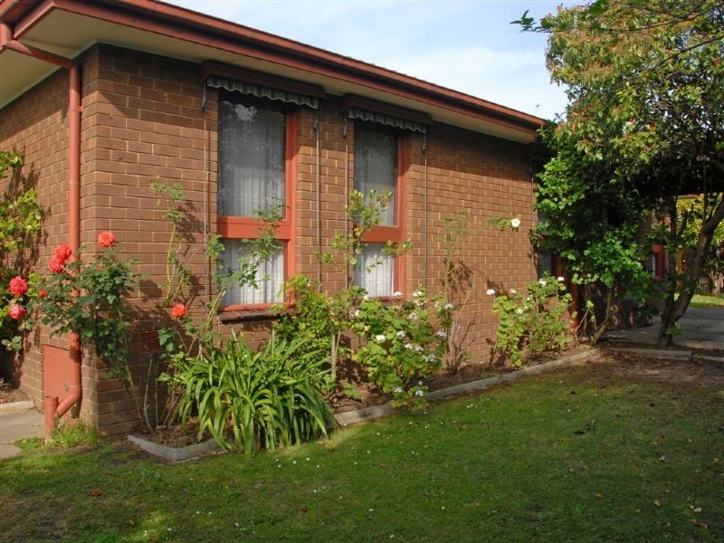 2/69 Mount Dandenong Road, Ringwood East VIC 3135