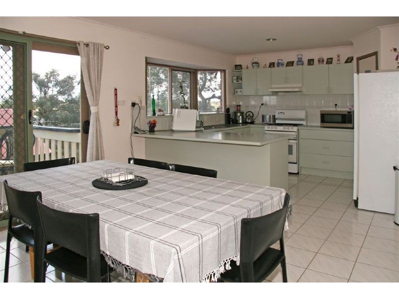 102 Glenvale Road, Ringwood North VIC 3134