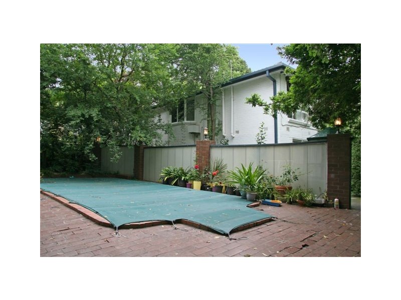 4 Berkley Place, Chirnside Park VIC 3116