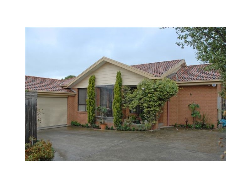 2/24 Barkly Street, Ringwood VIC 3134