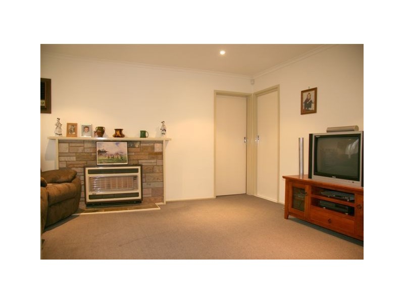 1/29 Birkenhead Drive, Kilsyth VIC 3137