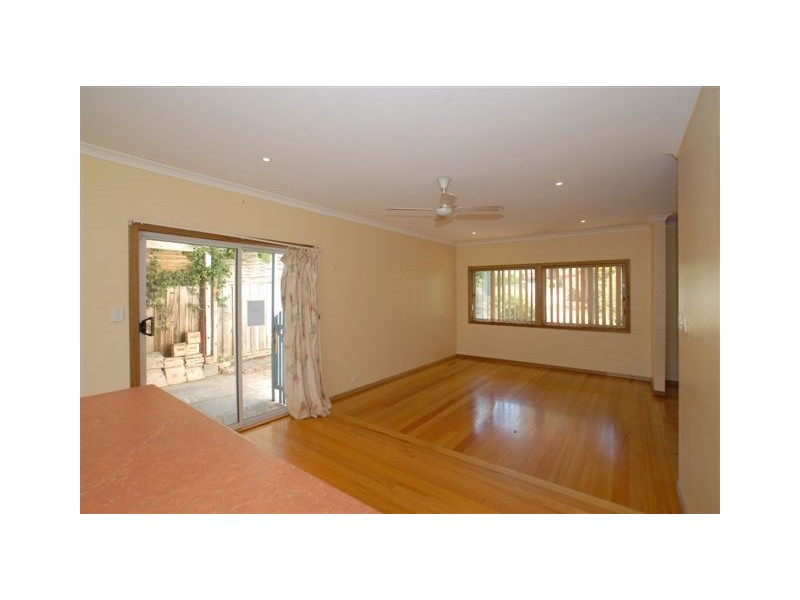 18 Emerald Street, Ringwood VIC 3134