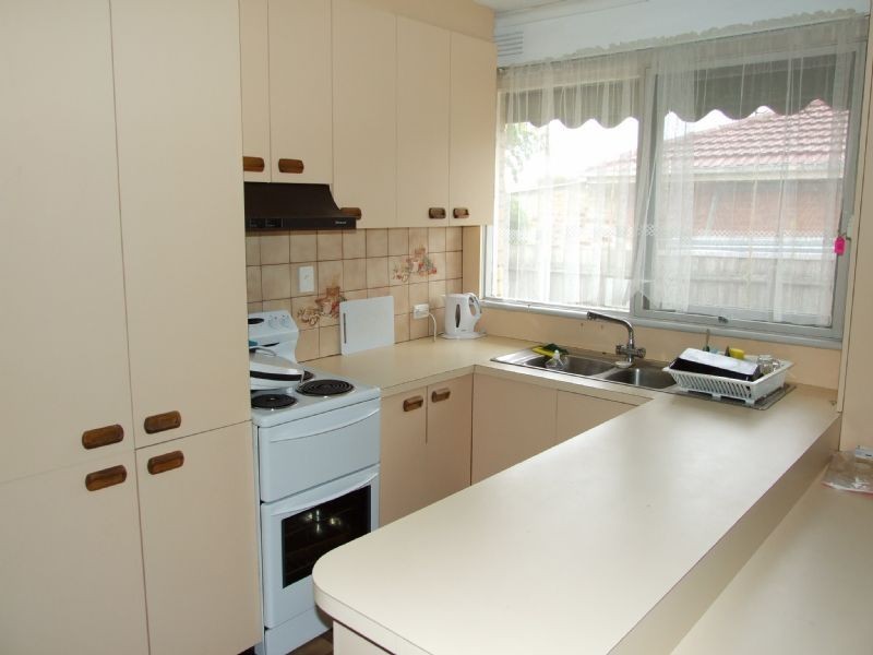 4 McClares Road, Vermont VIC 3133