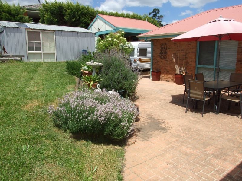 17 Lilac Rise, Lilydale VIC 3140