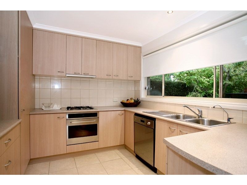 1/37 Eastfield Road, Ringwood East VIC 3135