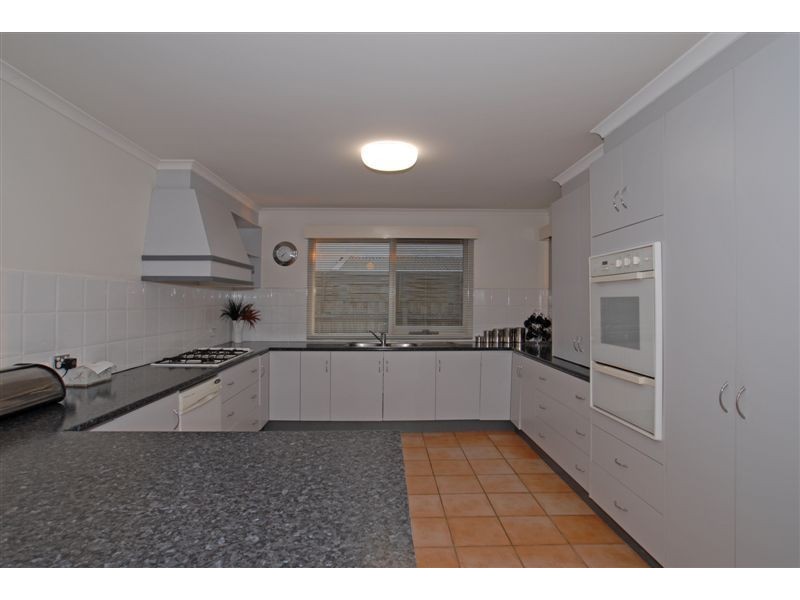 30 Croydon Hills Drive, Croydon Hills VIC 3136