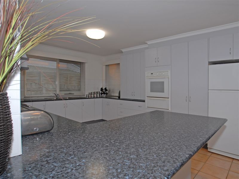 30 Croydon Hills Drive, Croydon Hills VIC 3136