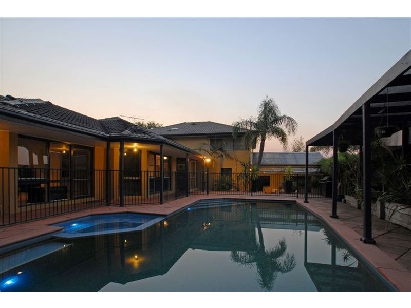 30 Croydon Hills Drive, Croydon Hills VIC 3136