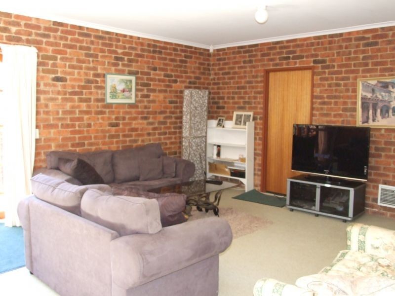 7 The Dell, Croydon North VIC 3136