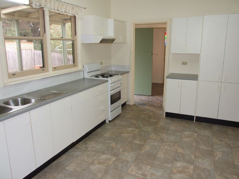 400 Canterbury Road, Ringwood East VIC 3135