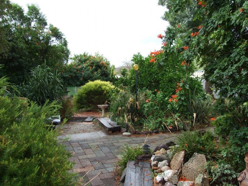 2/8 Heathwood Street, Ringwood East VIC 3135