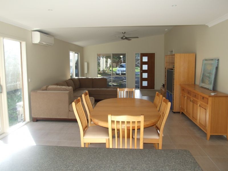 24 Churchill Drive, Cowes VIC 3922